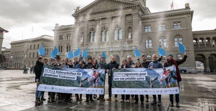 Consegna firme acque sane