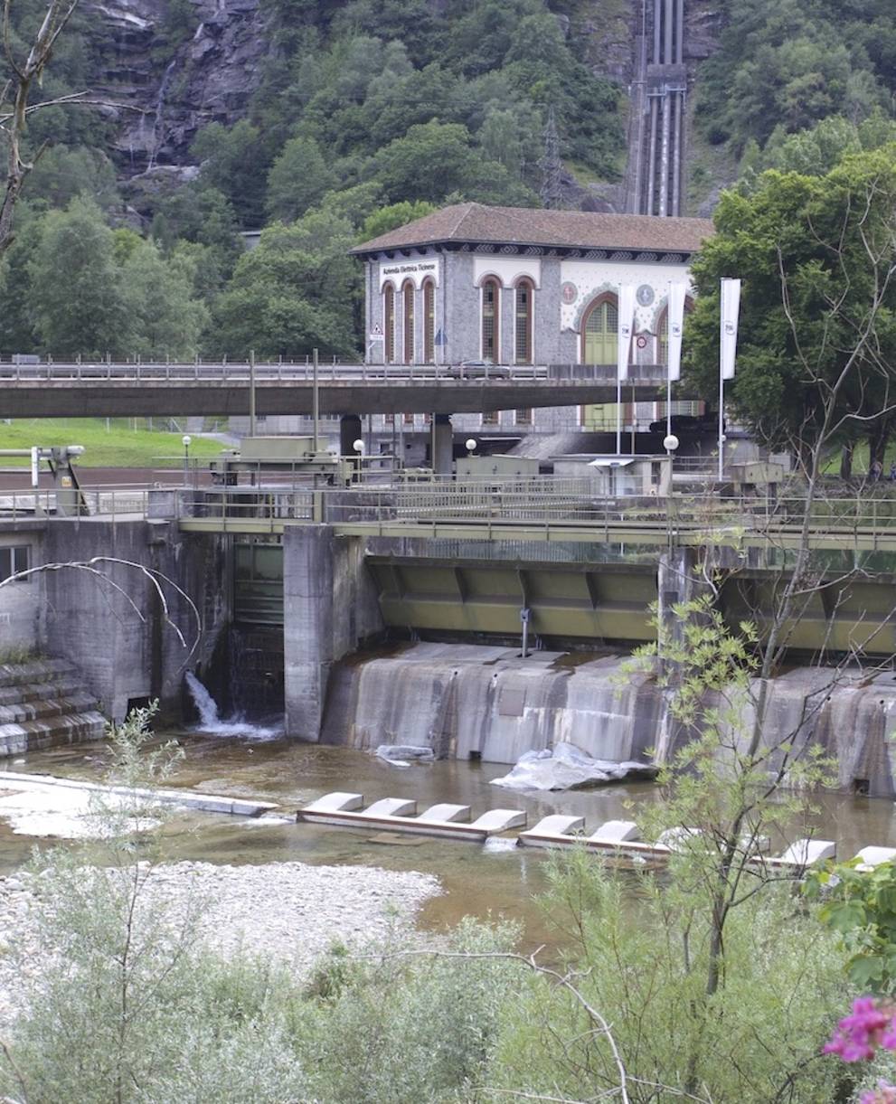 Il fiume Ticino a Lavorgo con 100 litri al minuto