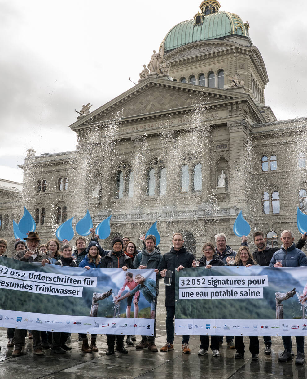 Consegna firme acque sane